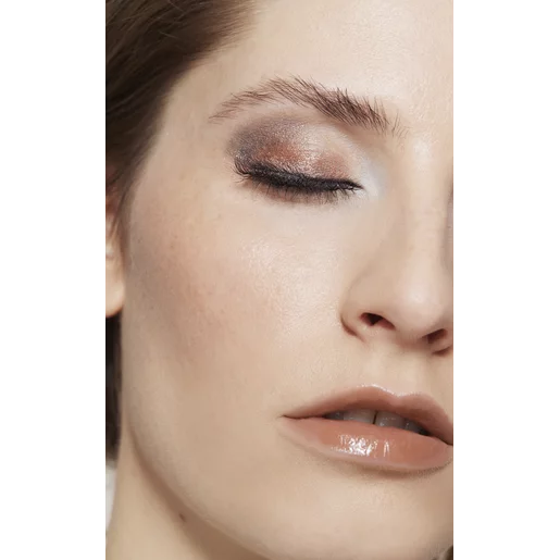 20221208-alcina-modell-make-up-trends-fruhjahr-2023-sandy-beach-eyeshadow-webp