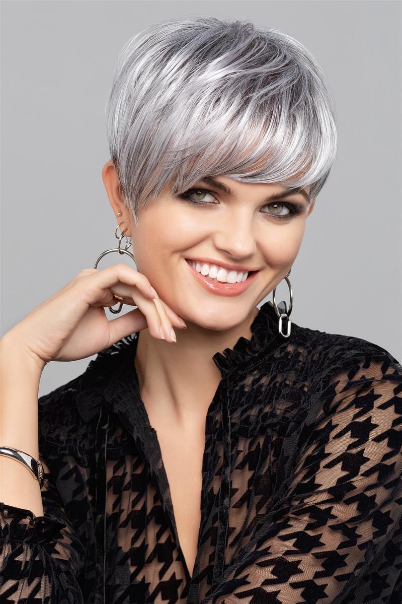 Erin-60_56-51-01042-fNdV