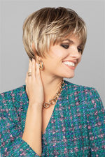 Vivian-16_12-10-10-01373