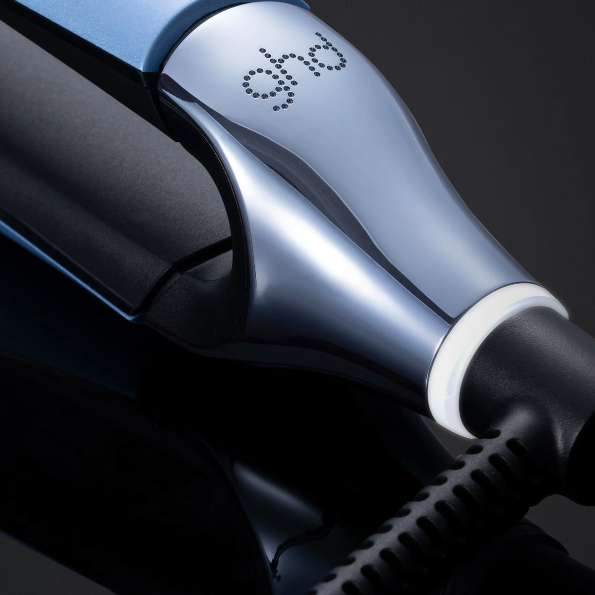 ghd-deluxe-set-in-icy-blue-327244-1926