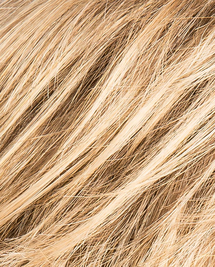 middleblondeoes2JUUPpc9U7