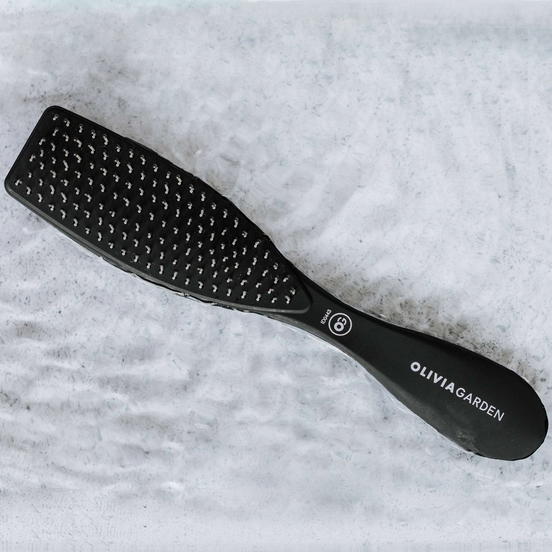 olivia-garden-essential-style-wet-thick-hair-bristles-matt-black-b-2487-hLZF
