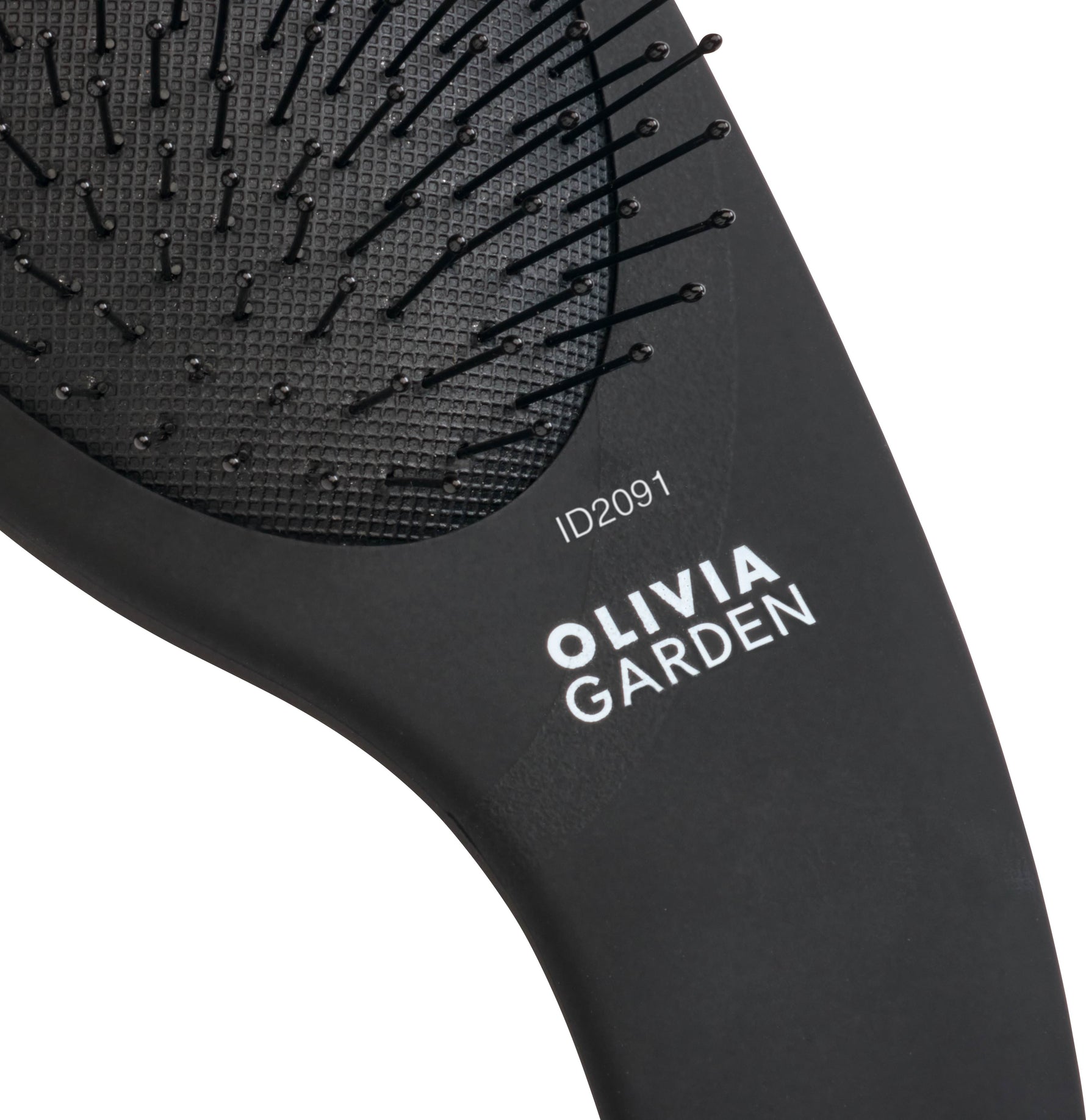 olivia-garden-expert-care-curve-nylon-bristles-matt-black-3-b-2533-kYcY