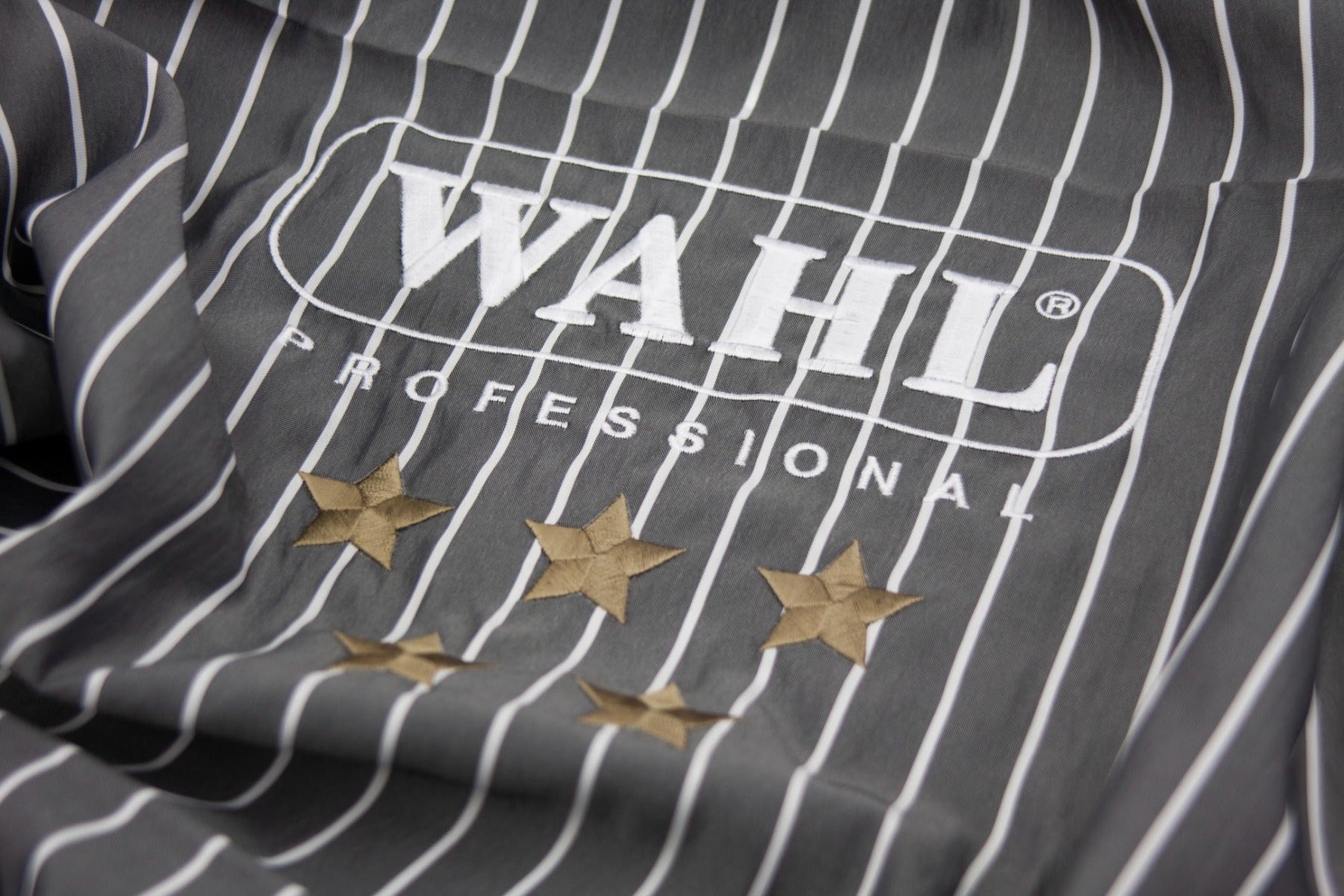 wahl-barber-cape-254587-0093-6400